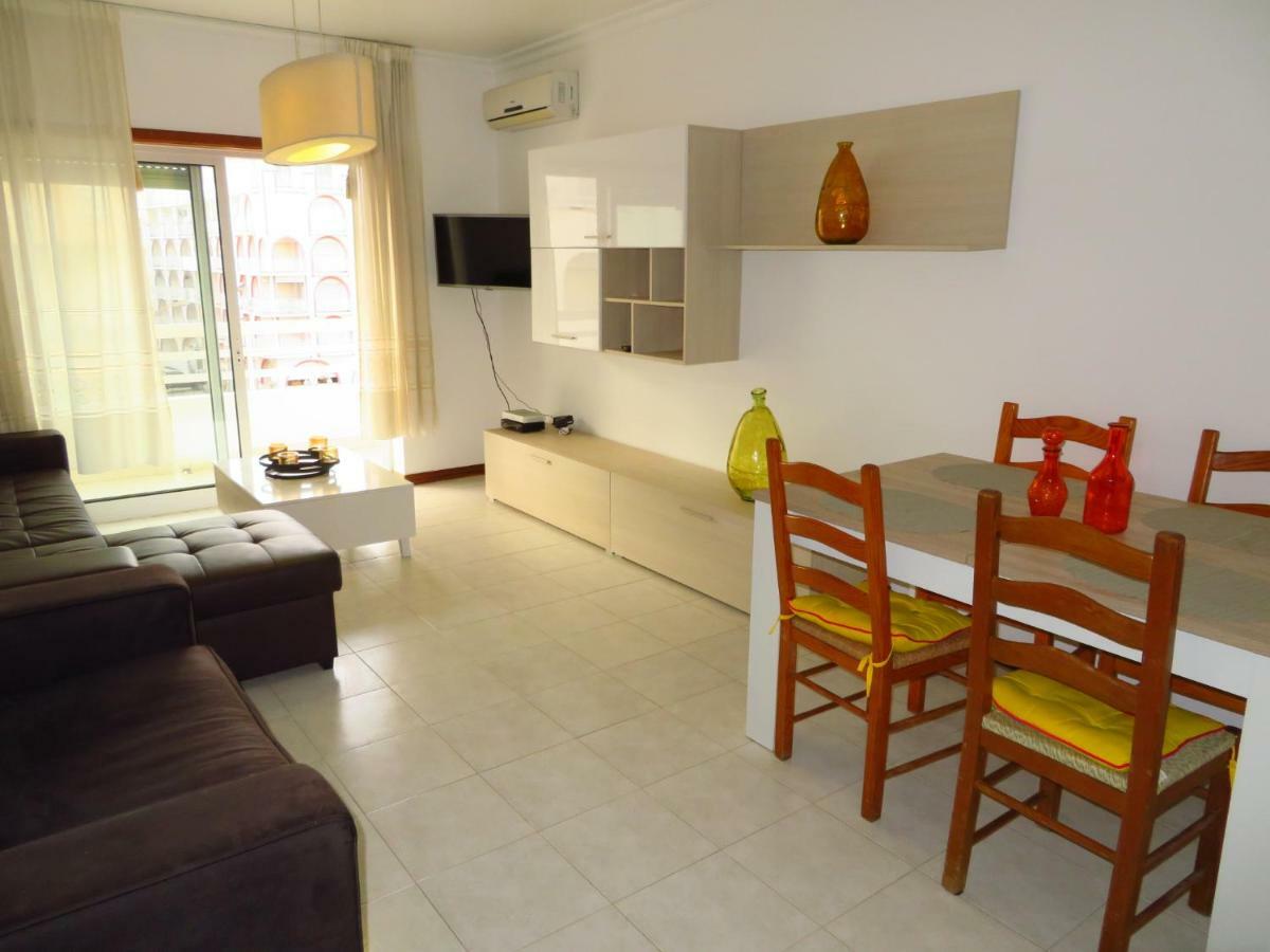 Apartamentos Carolino 몬뜨고르두 외부 사진